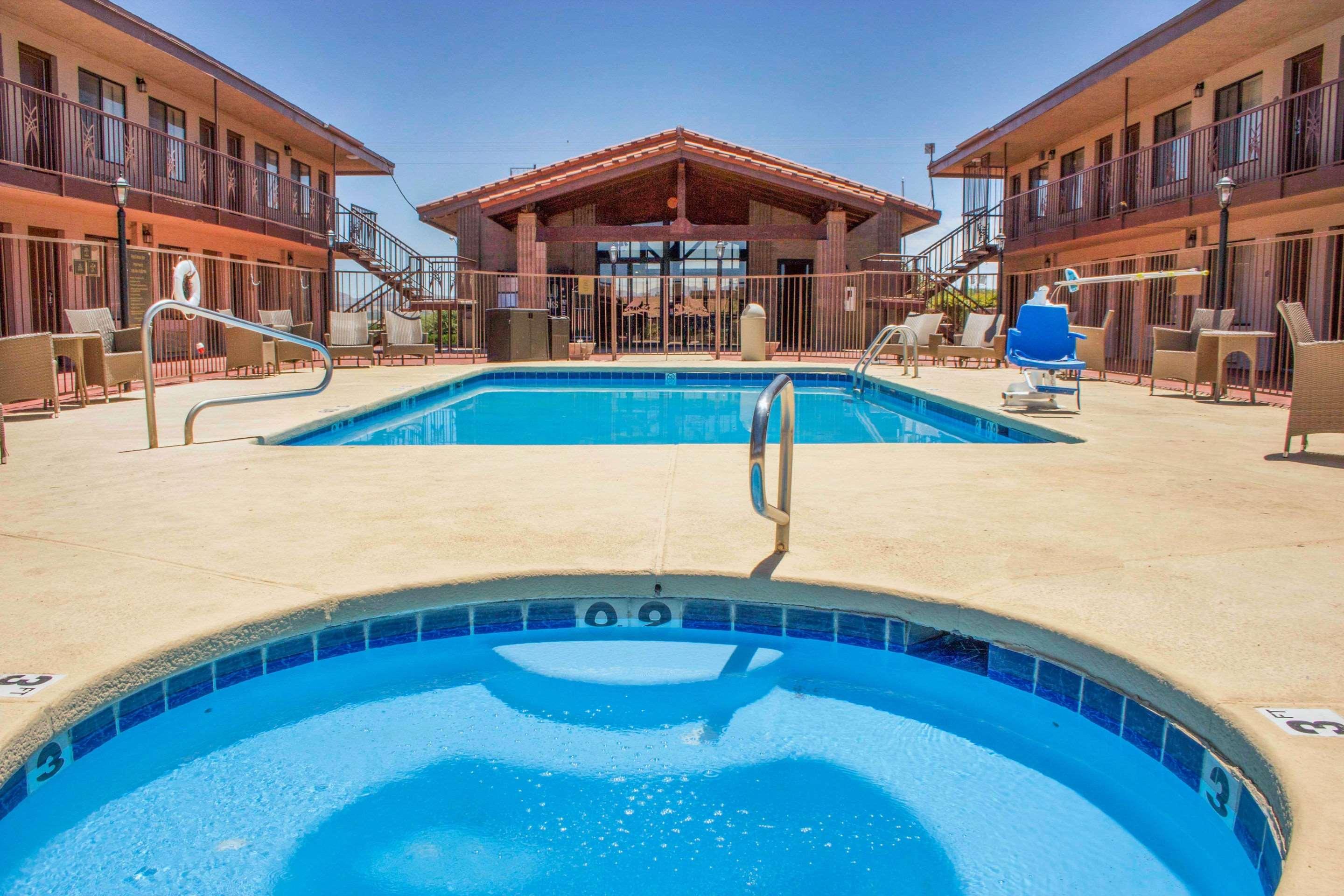 Quality Inn Benson I-10 Exit 304 المظهر الخارجي الصورة